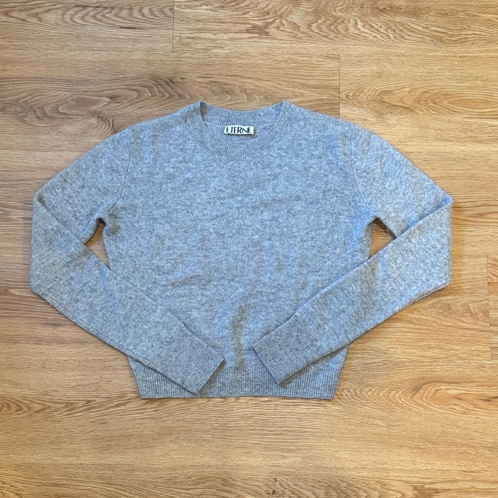 Eterne Cashmere Sweater